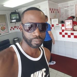 Meet your Posher, Samuel